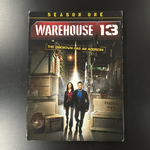 Warehouse 13 - The Complete First Season - Picture 4 of 8